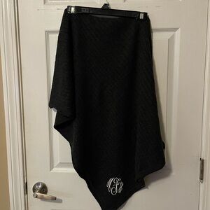 Chic Gray Women's Poncho